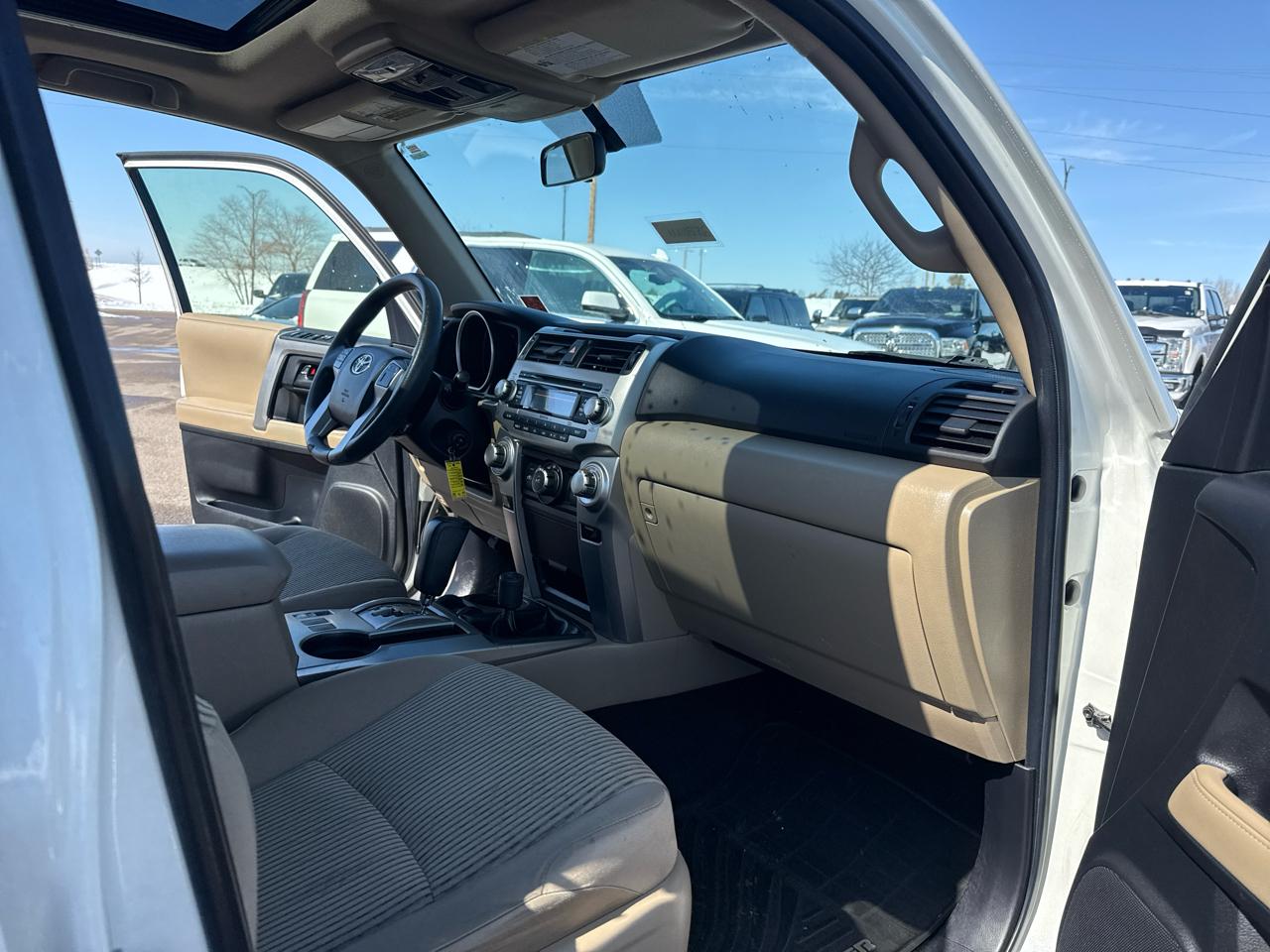 Toyota 4Runner SR5 4WD 2012