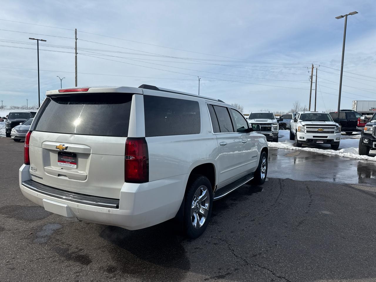 Chevrolet Suburban LTZ 1500 4WD 2015