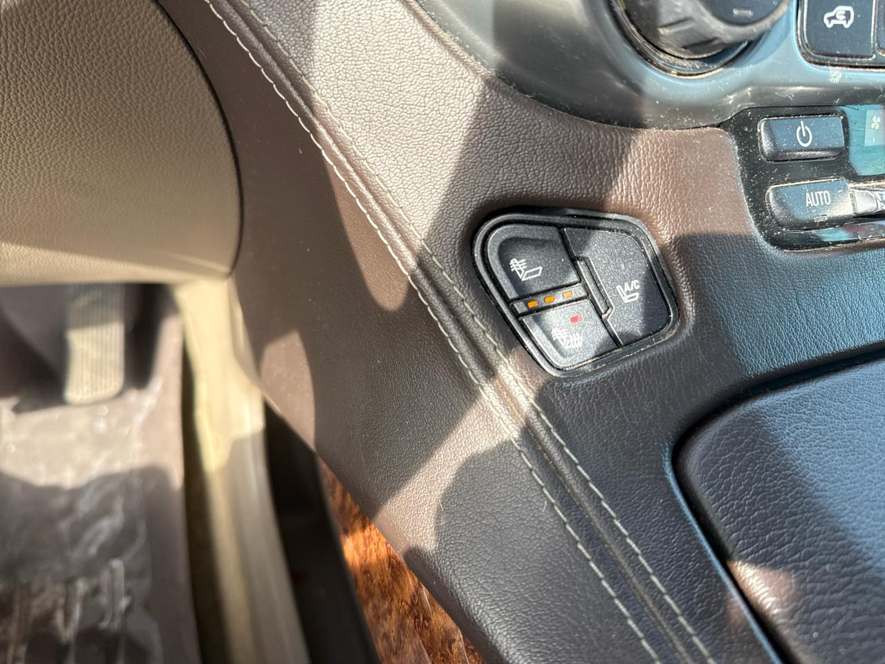 Chevrolet Suburban LTZ 1500 4WD 2015