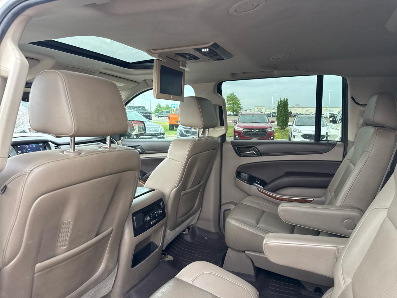 Chevrolet Suburban LTZ 1500 4WD 2015