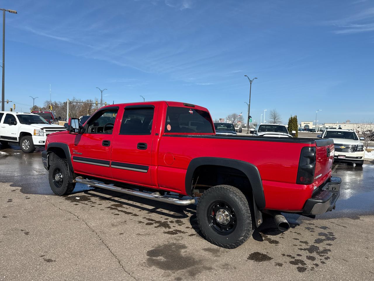 Chevrolet Silverado 2500HD LT Crew Cab Short Bed 4WD 2005