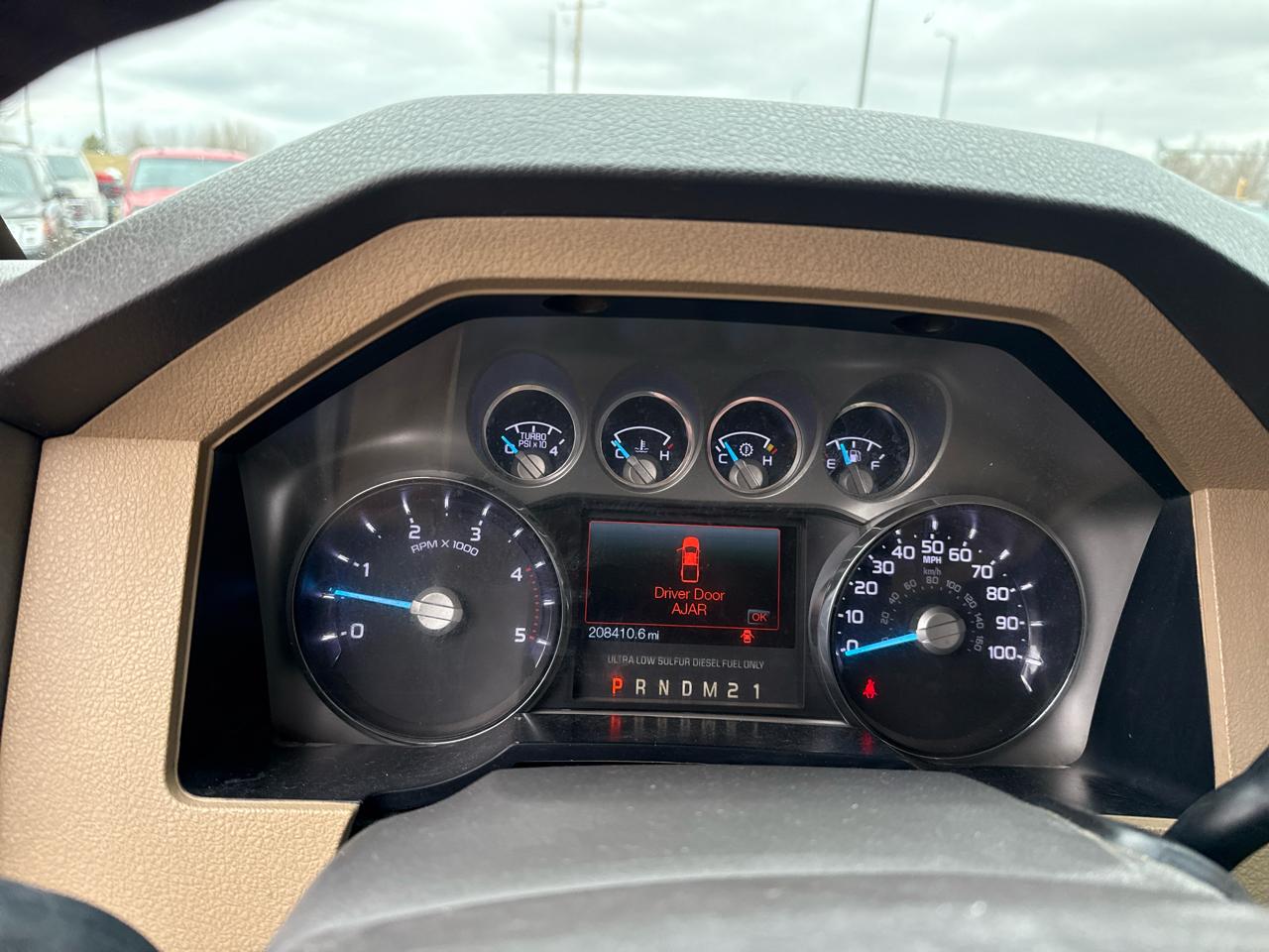 Ford F-250 SD Lariat Crew Cab 4WD 2015