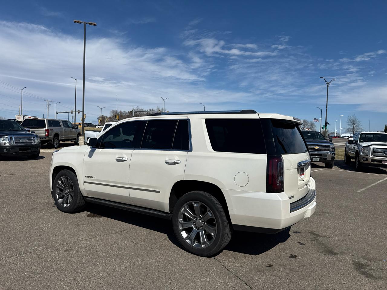 GMC Yukon Denali 4WD 2015