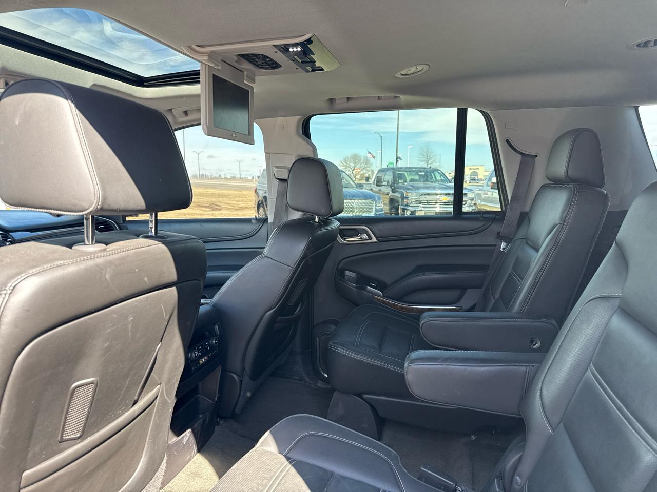 GMC Yukon Denali 4WD 2015