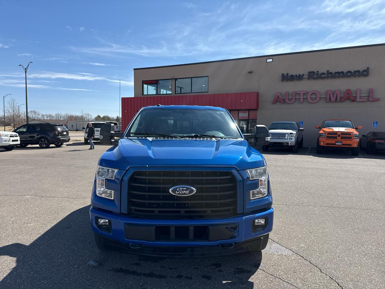 Ford F-150 XL SuperCrew 5.5-ft. Bed 4WD 2017