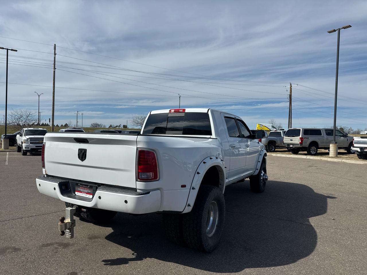 RAM 3500 Laramie Mega Cab 4WD DRW 2013