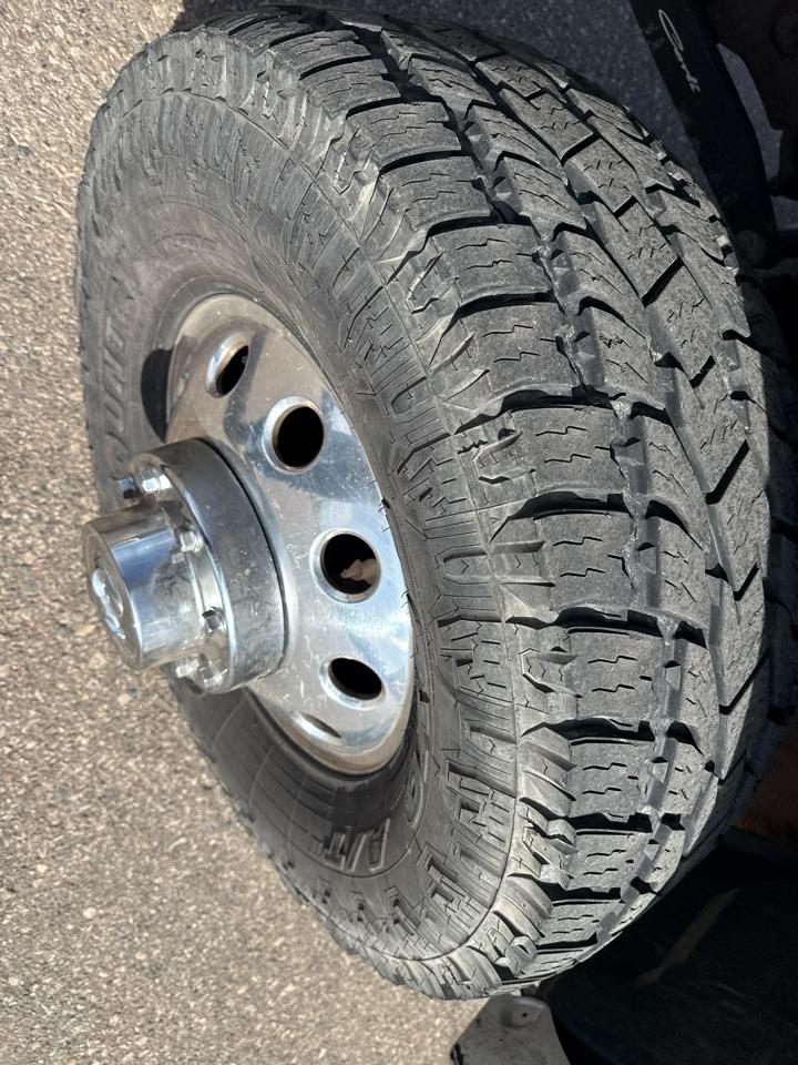 RAM 3500 Laramie Mega Cab 4WD DRW 2013