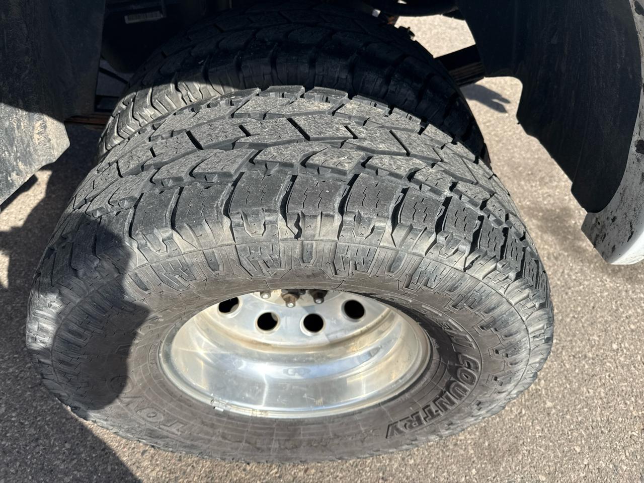 RAM 3500 Laramie Mega Cab 4WD DRW 2013