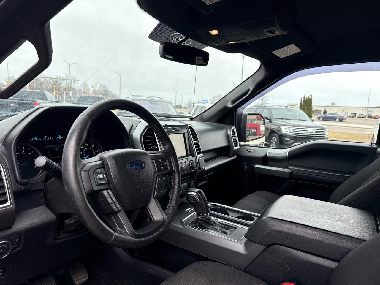 Ford F-150 XLT SuperCab 6.5-ft. Bed 4WD 2015