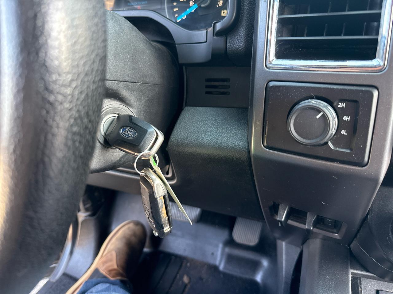 Ford F-150 XLT SuperCab 6.5-ft. Bed 4WD 2015