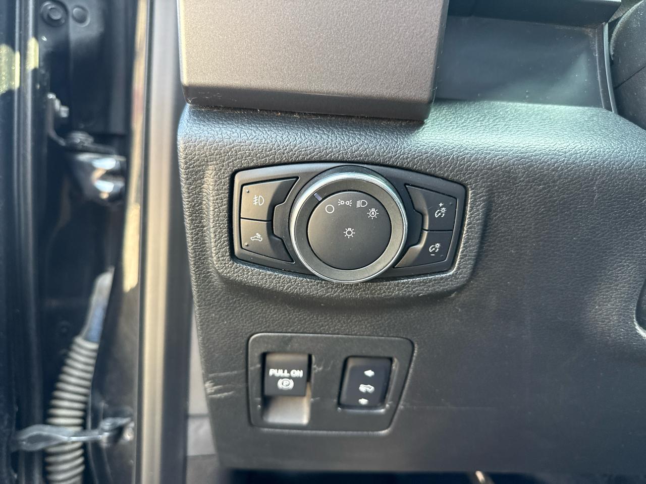 Ford F-150 XLT SuperCab 6.5-ft. Bed 4WD 2015