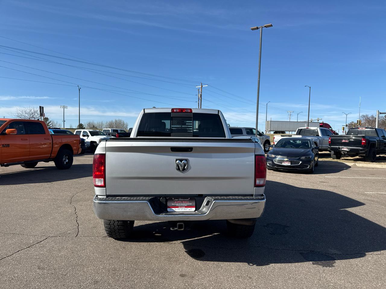 RAM 1500 SLT Crew Cab SWB 4WD 2017