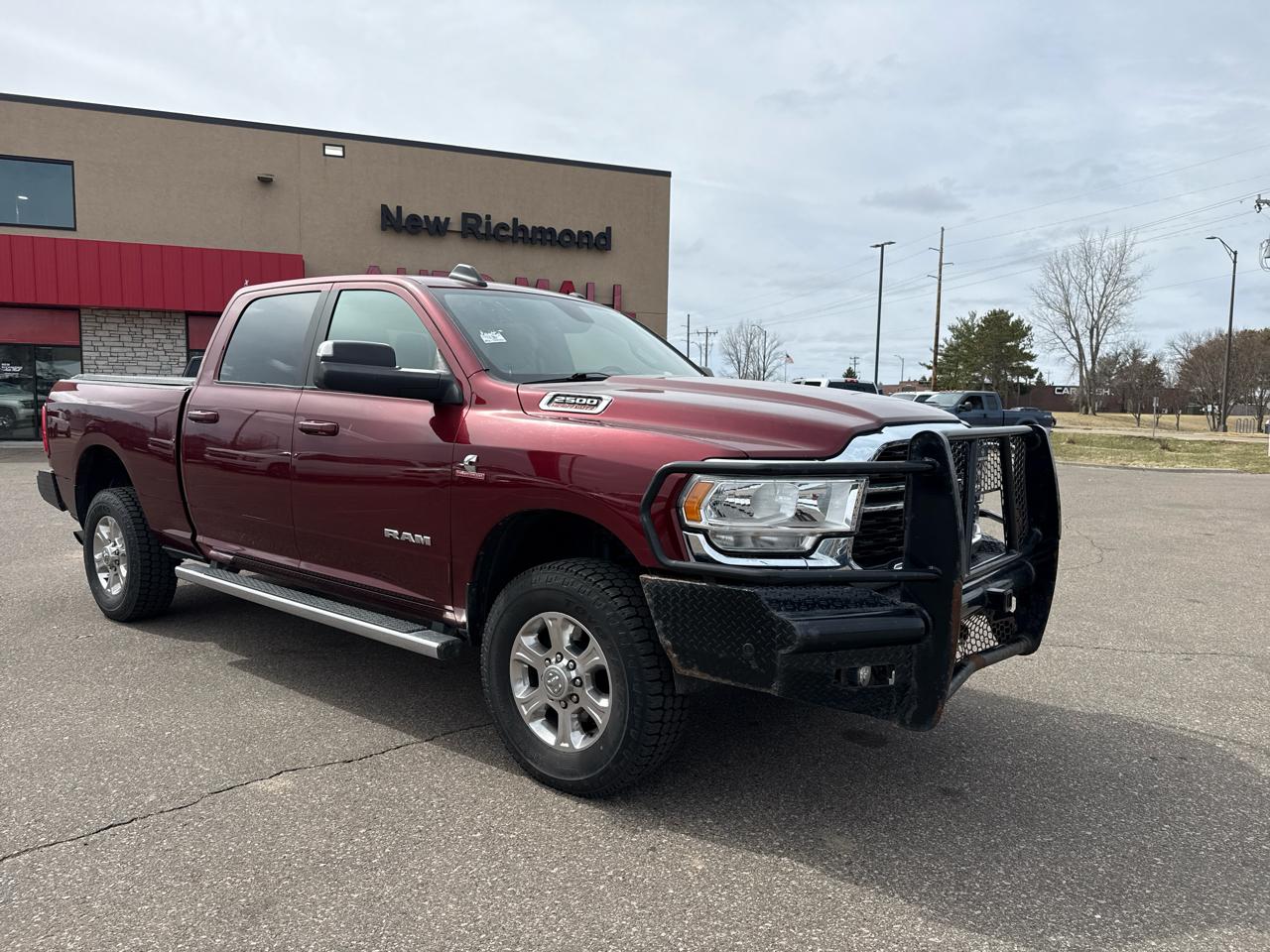 RAM 2500 Tradesman Crew Cab SWB 4WD 2022