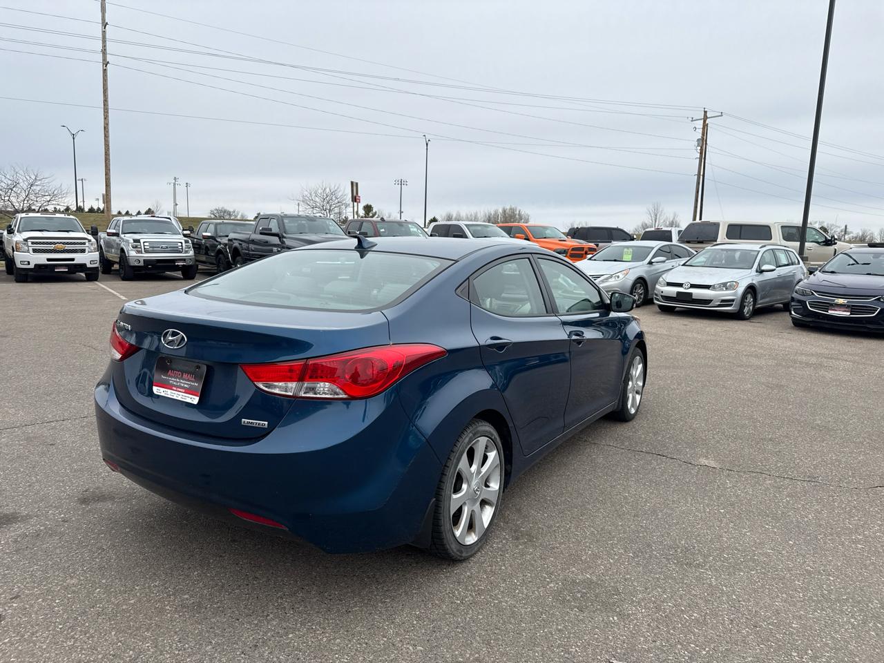 Hyundai Elantra Limited 2013