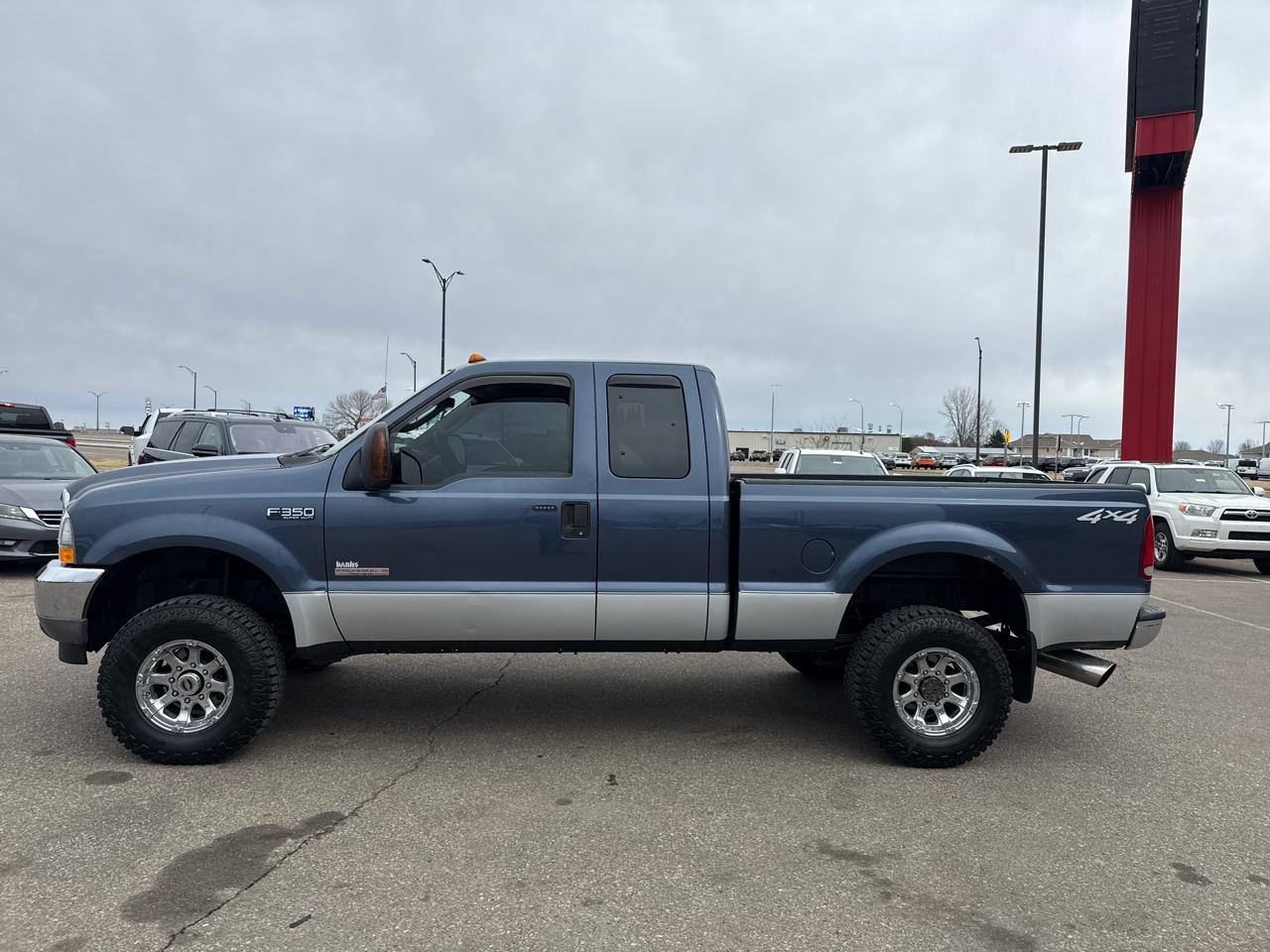 Ford F-350 SD XL SuperCab 4WD 2004