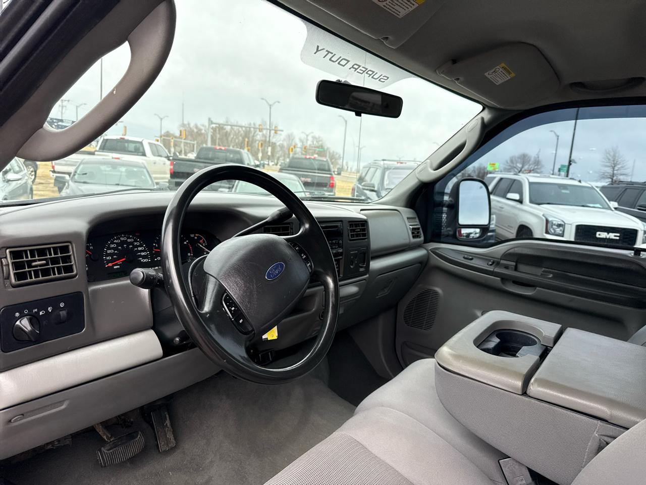 Ford F-350 SD XL SuperCab 4WD 2004