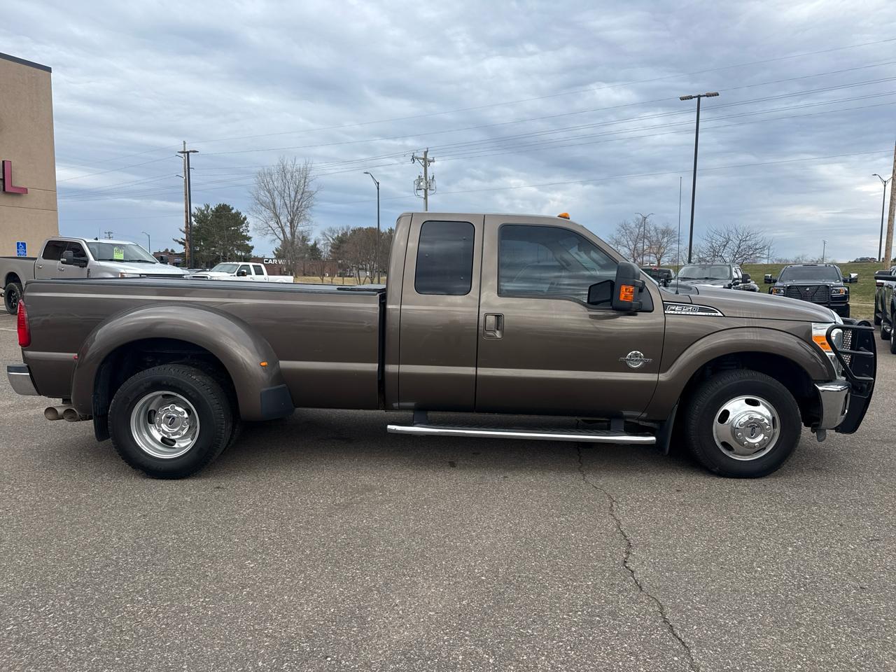 Ford F-350 SD Lariat SuperCab Long Bed DRW 2WD 2016