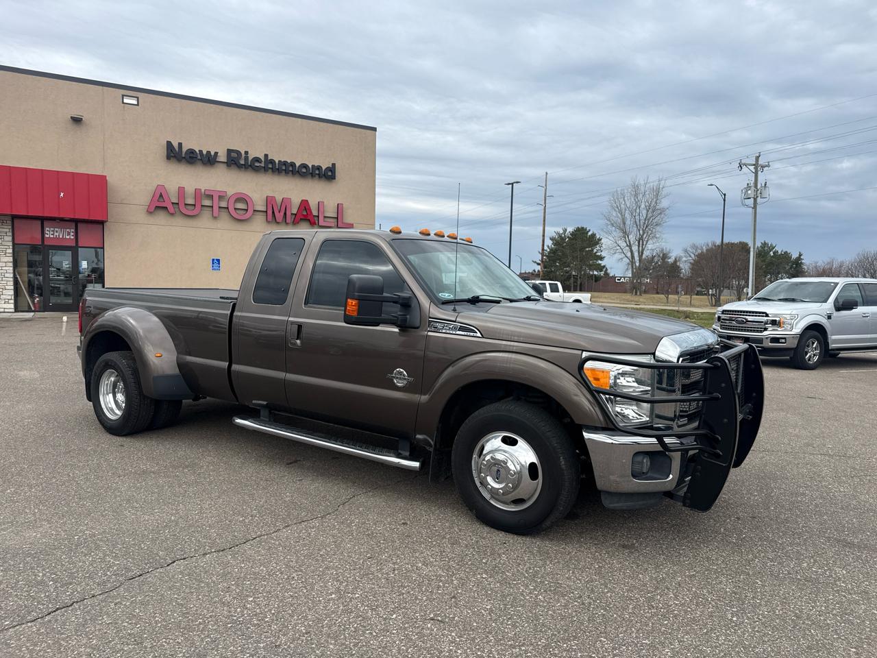 Ford F-350 SD Lariat SuperCab Long Bed DRW 2WD 2016
