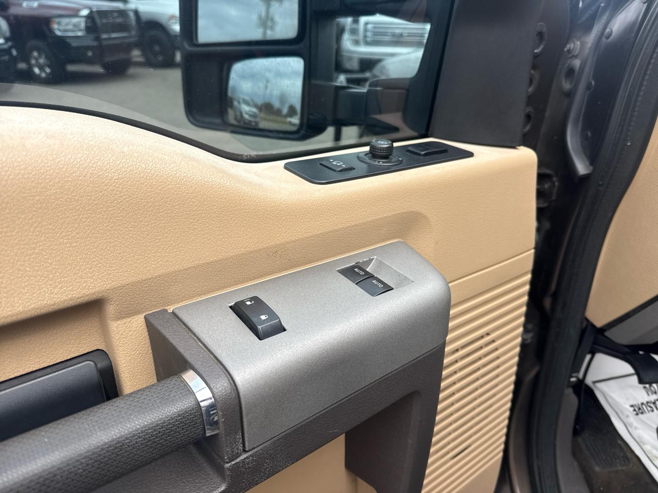 Ford F-350 SD Lariat SuperCab Long Bed DRW 2WD 2016