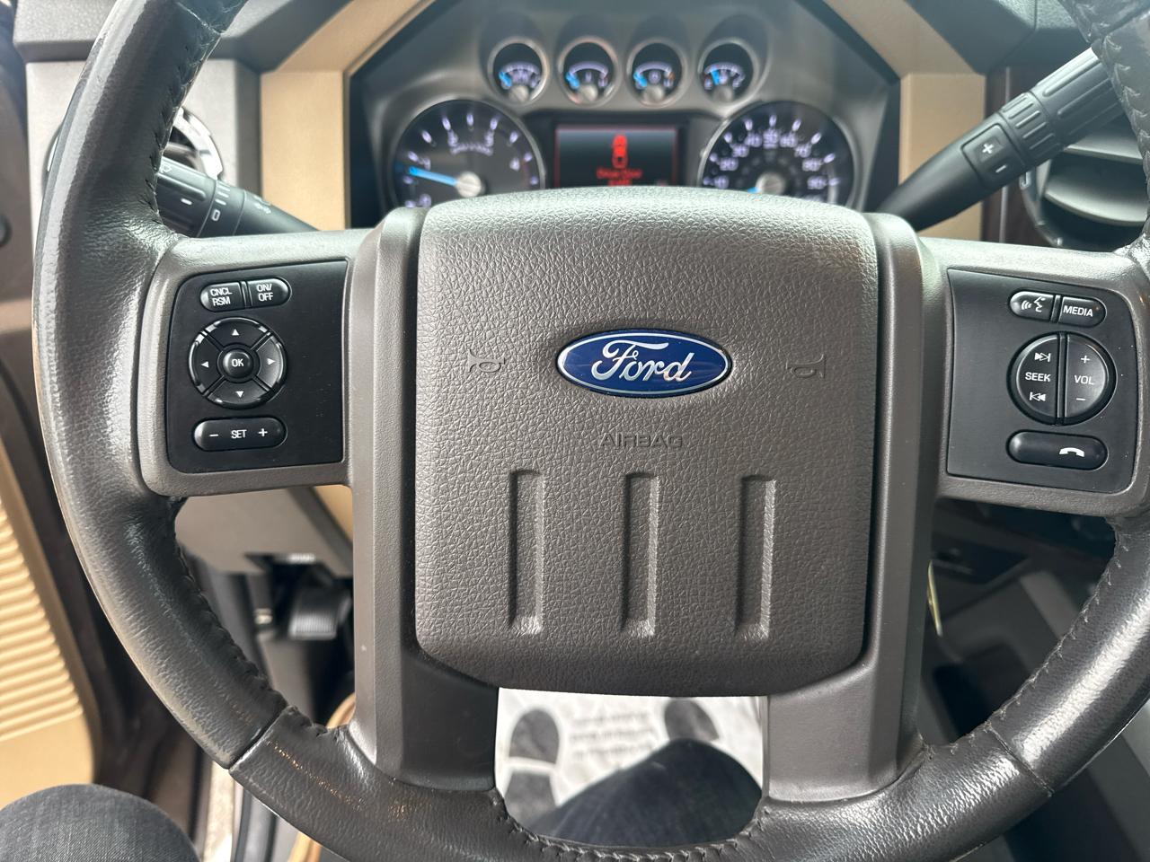 Ford F-350 SD Lariat SuperCab Long Bed DRW 2WD 2016