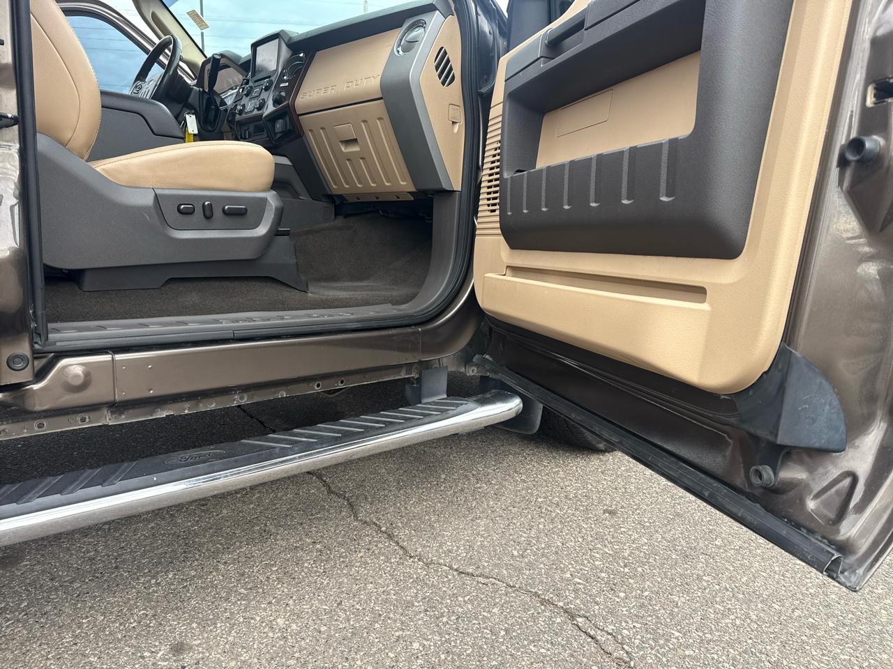 Ford F-350 SD Lariat SuperCab Long Bed DRW 2WD 2016