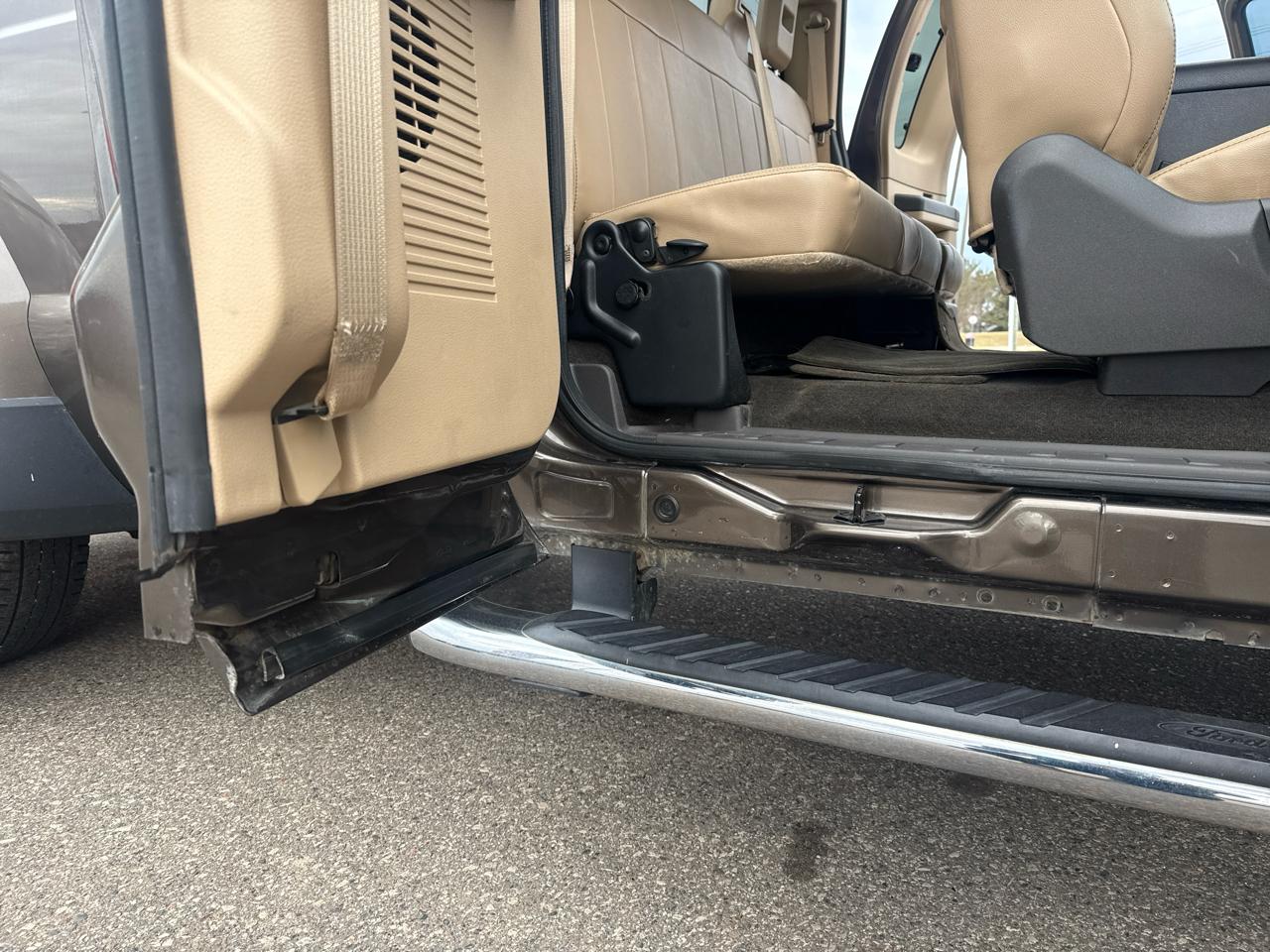 Ford F-350 SD Lariat SuperCab Long Bed DRW 2WD 2016