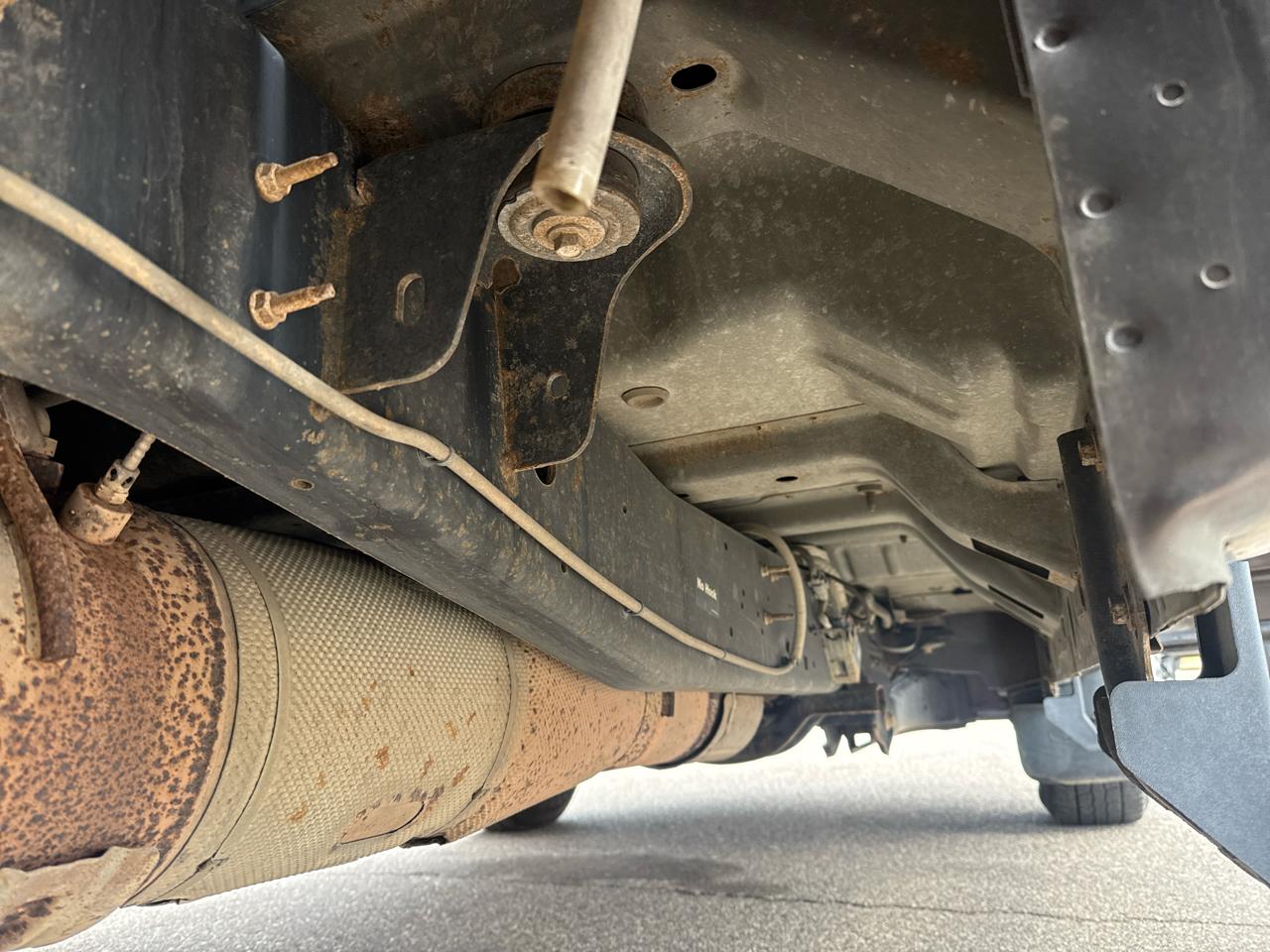 Ford F-350 SD Lariat SuperCab Long Bed DRW 2WD 2016