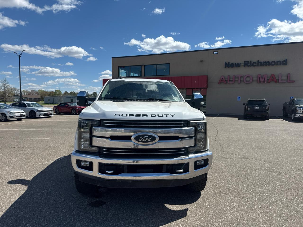 Ford F-250 SD Lariat Crew Cab 4WD 2019