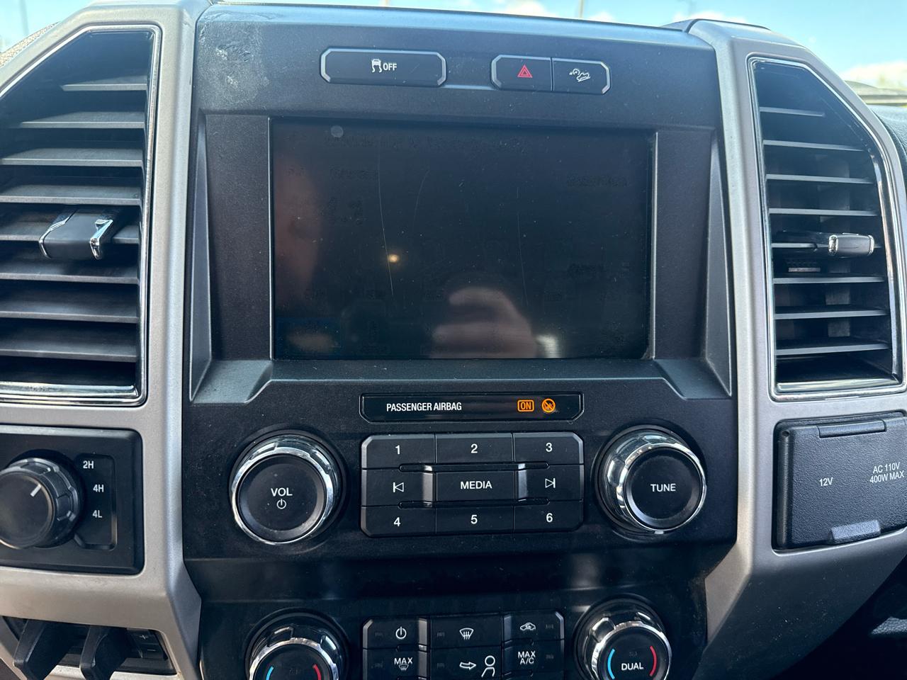 Ford F-250 SD Lariat Crew Cab 4WD 2019