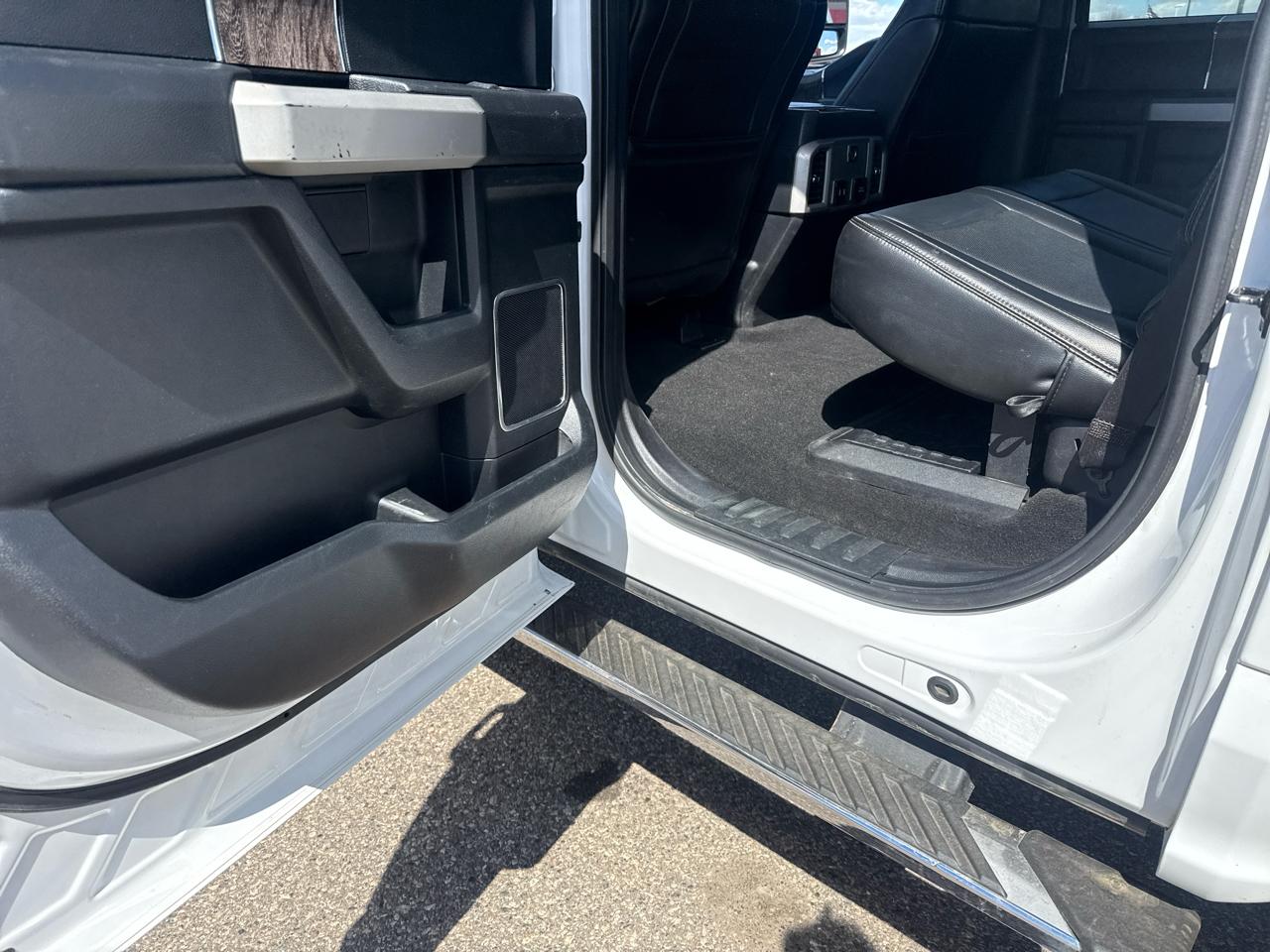 Ford F-250 SD Lariat Crew Cab 4WD 2019