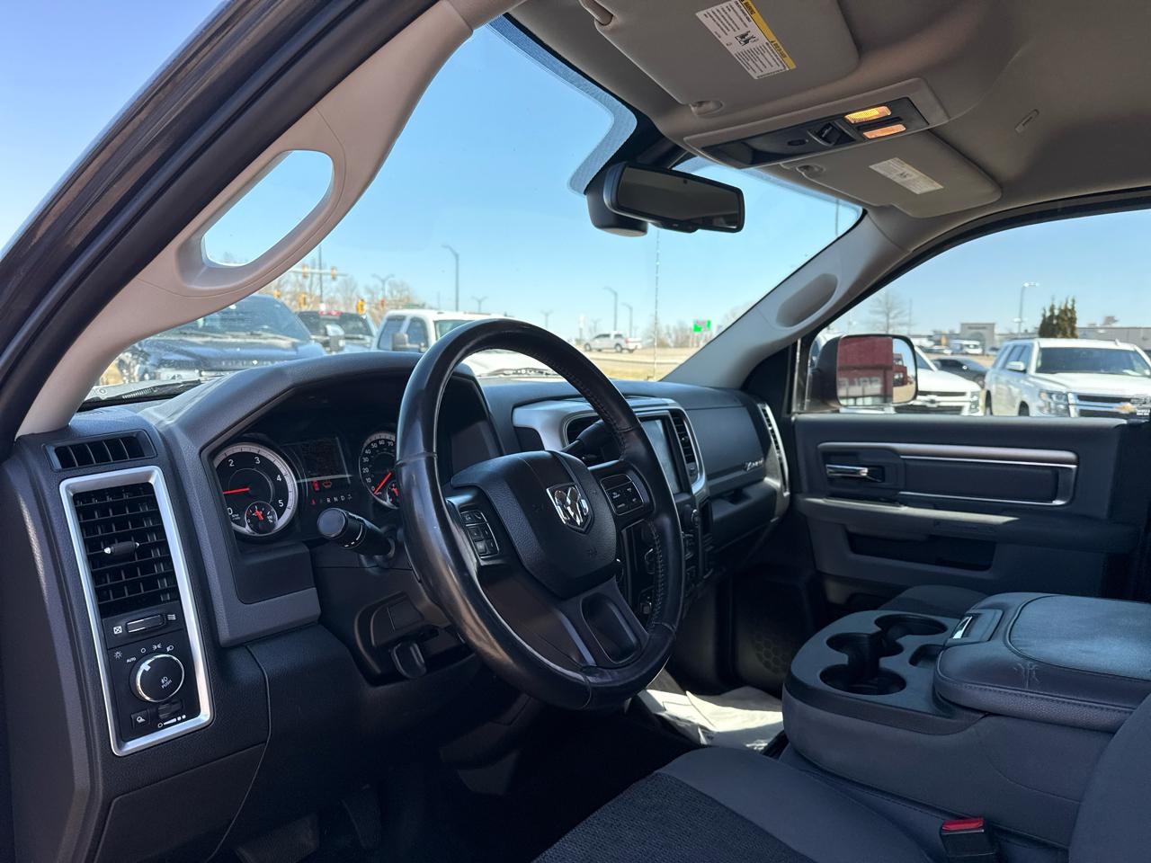 RAM 3500 SLT Crew Cab LWB 4WD DRW 2018