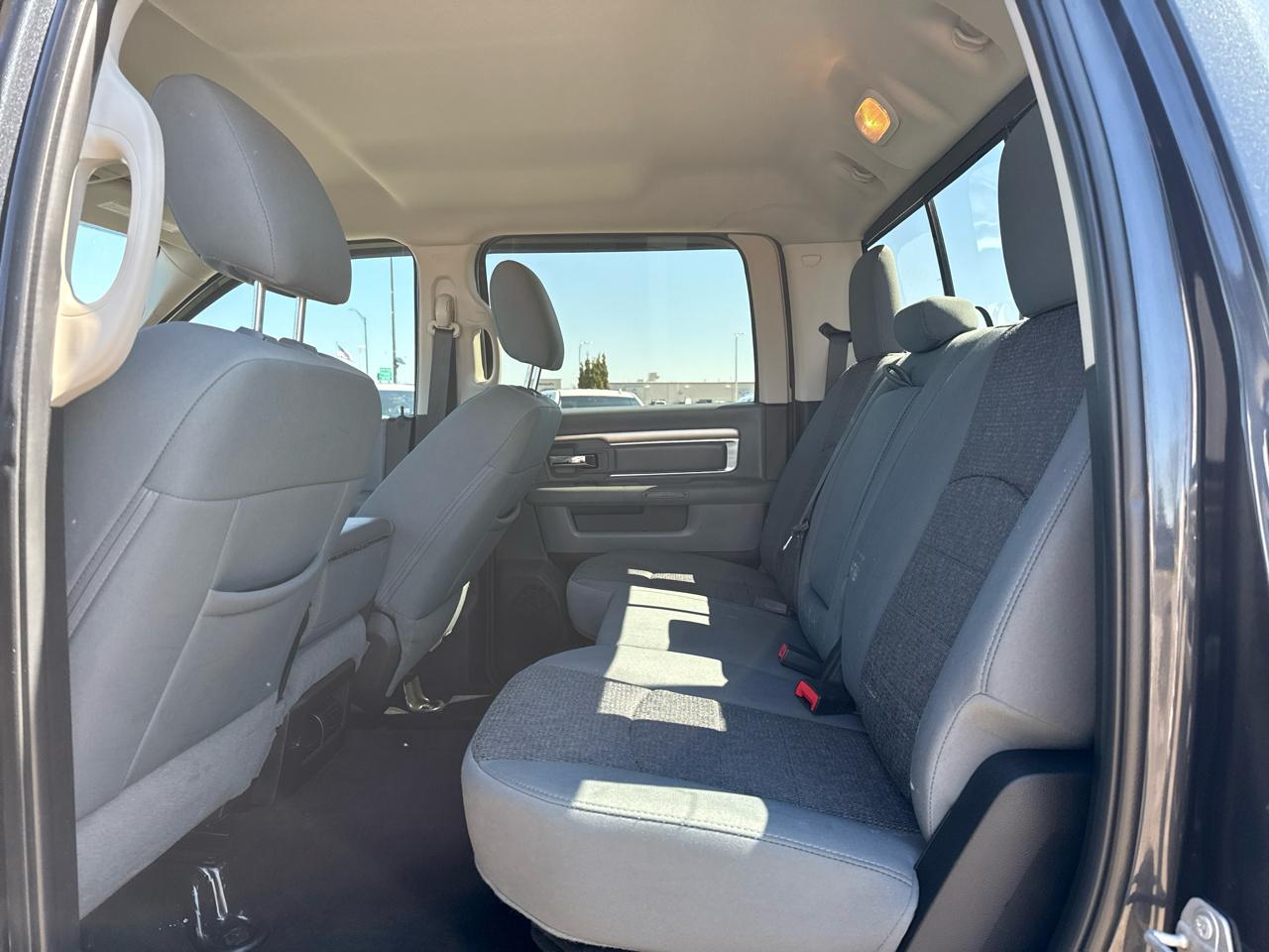 RAM 3500 SLT Crew Cab LWB 4WD DRW 2018