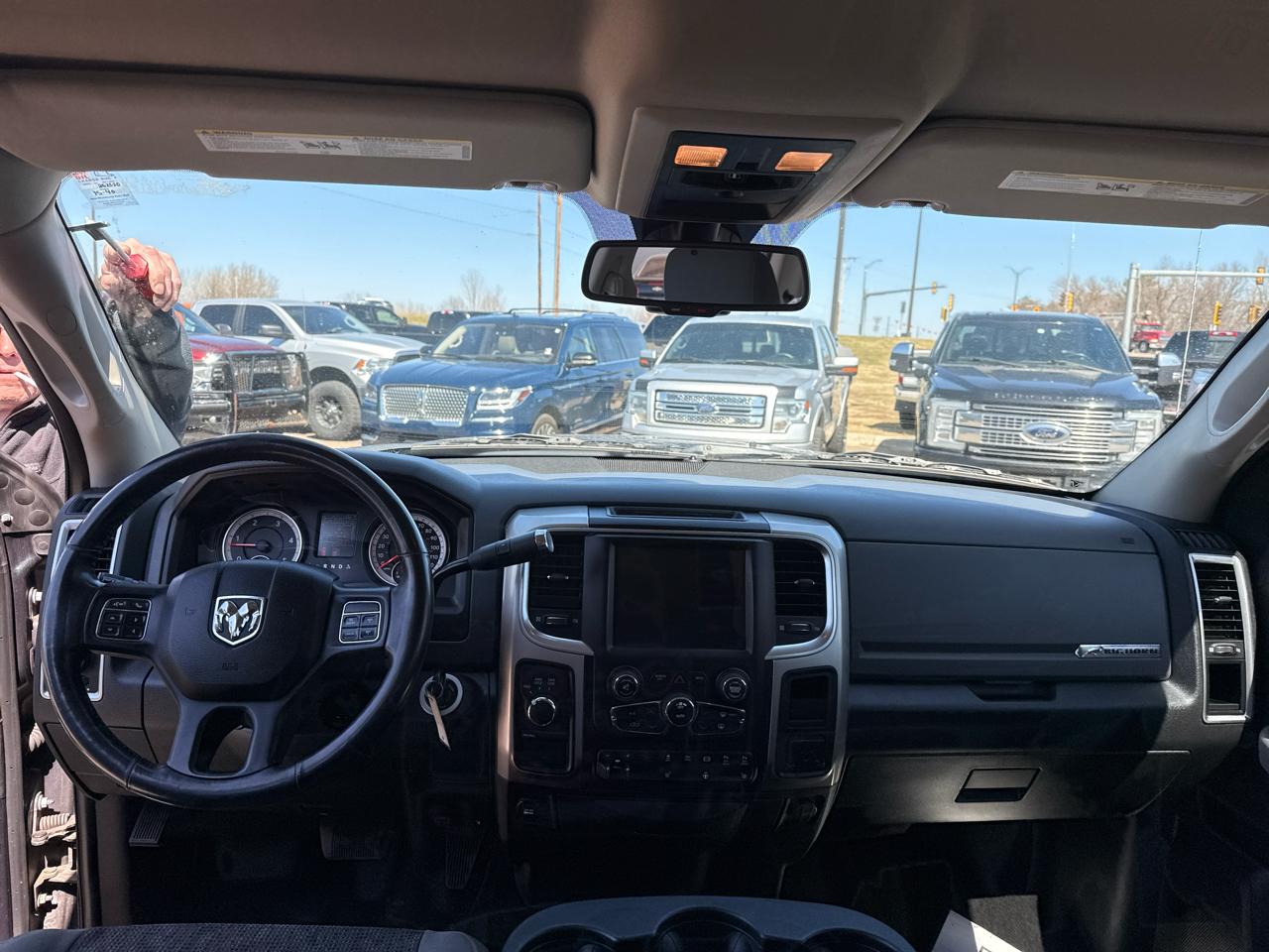 RAM 3500 SLT Crew Cab LWB 4WD DRW 2018