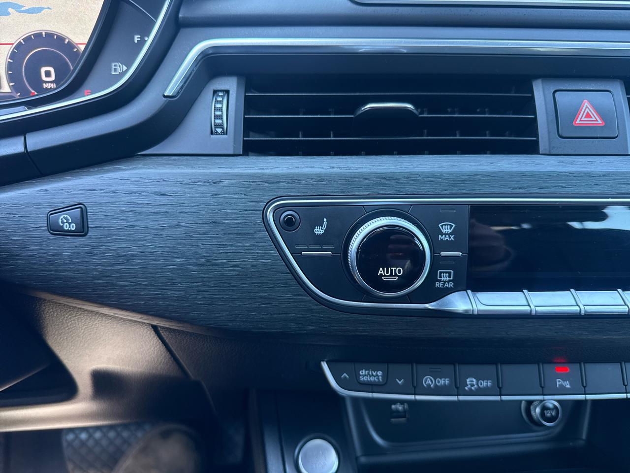 Audi A4 2.0 TFSI Premium Plus quattro 7A 2018