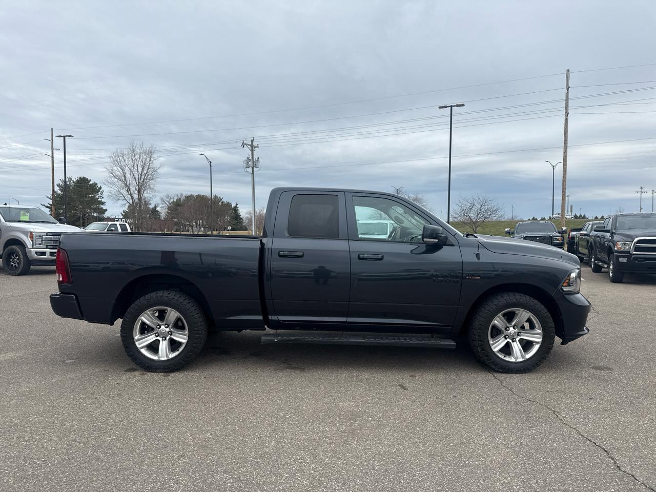 RAM 1500 Sport Quad Cab 4WD 2014