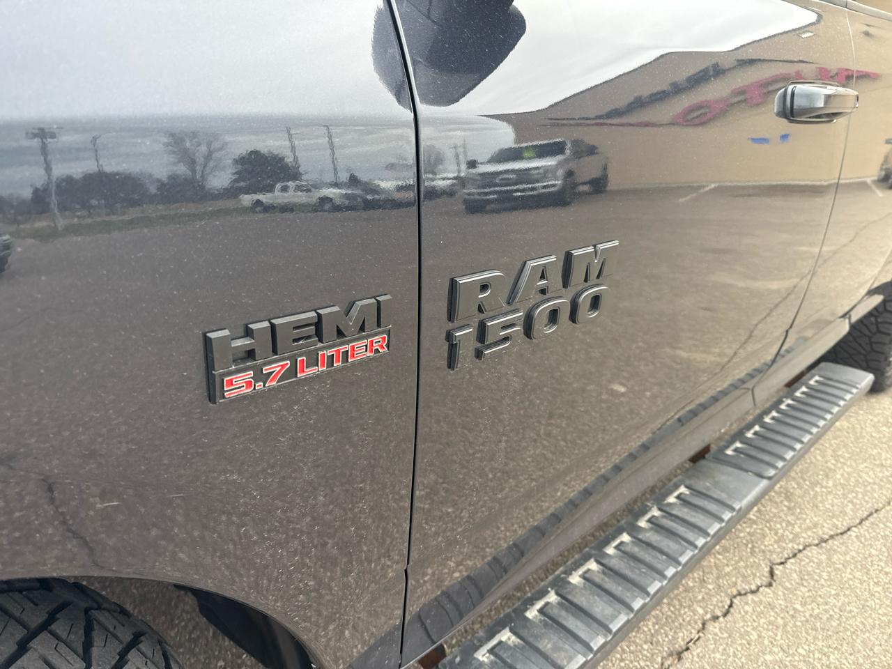 RAM 1500 Sport Quad Cab 4WD 2014