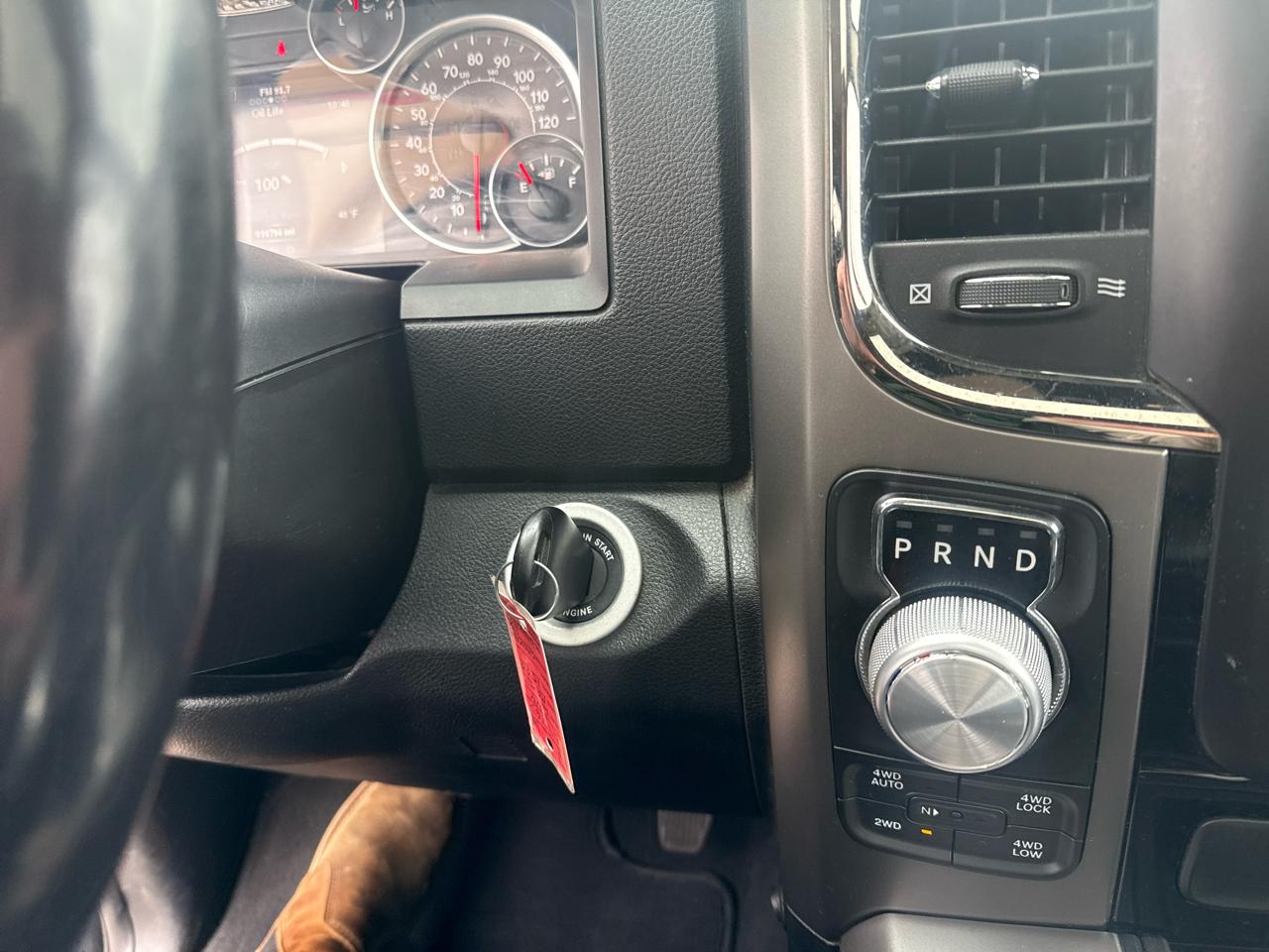 RAM 1500 Sport Quad Cab 4WD 2014