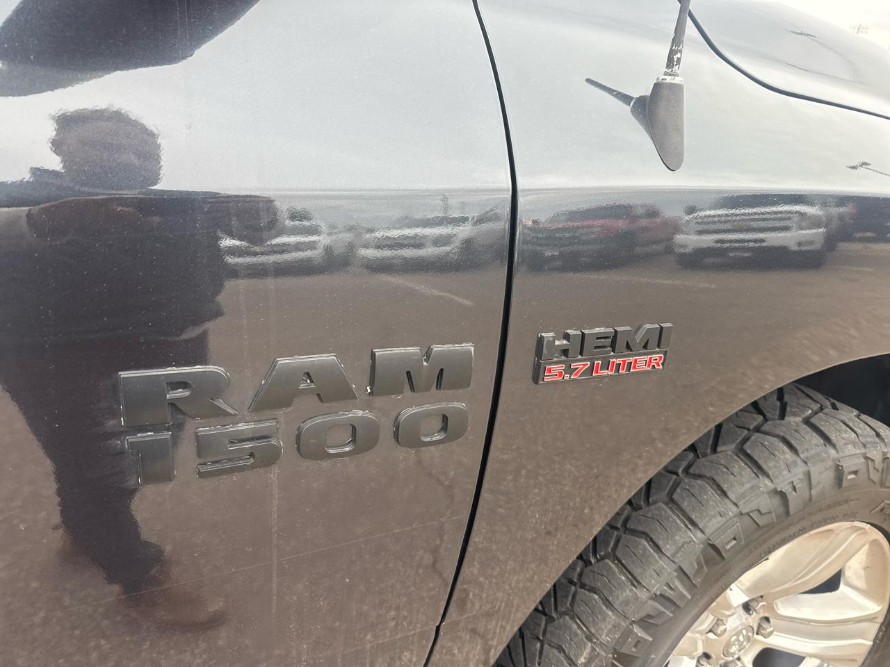 RAM 1500 Sport Quad Cab 4WD 2014