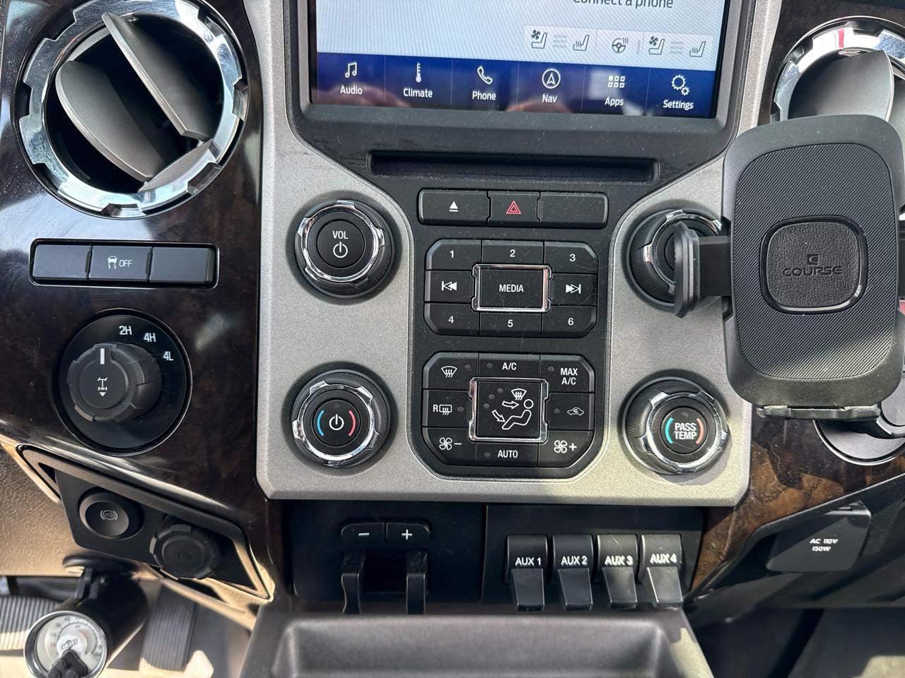 Ford F-350 SD Platinum Crew Cab 4WD 2016