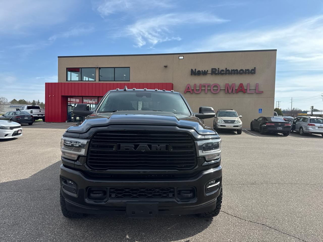 RAM 3500 Laramie Crew Cab SWB 4WD 2020