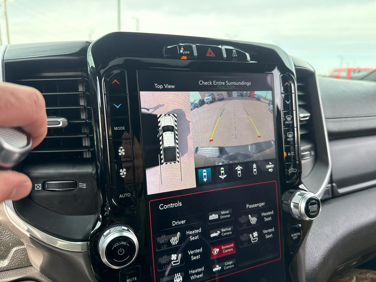 RAM 3500 Laramie Crew Cab SWB 4WD 2020