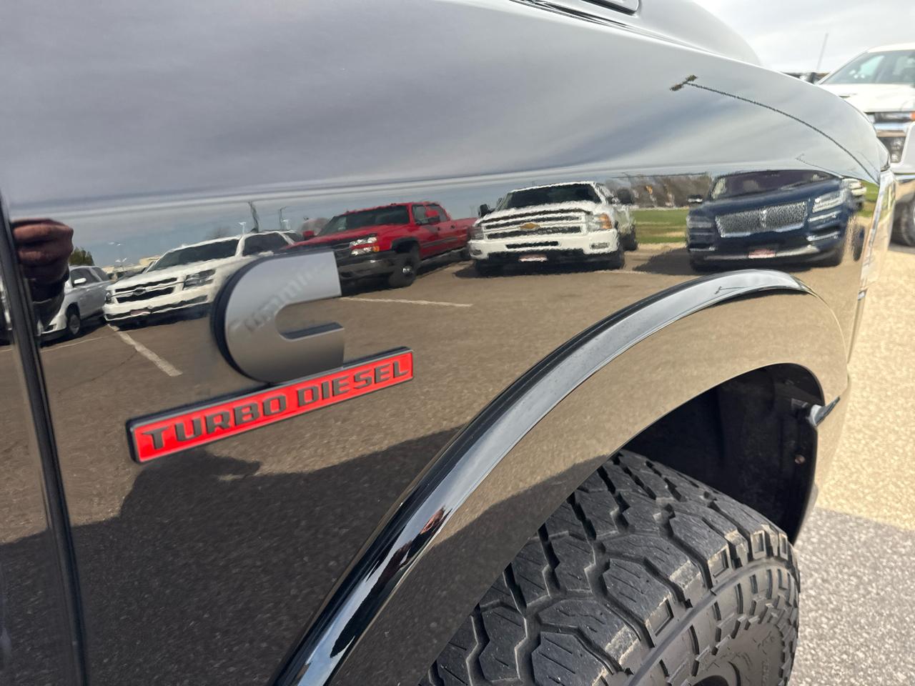 RAM 3500 Laramie Crew Cab SWB 4WD 2020