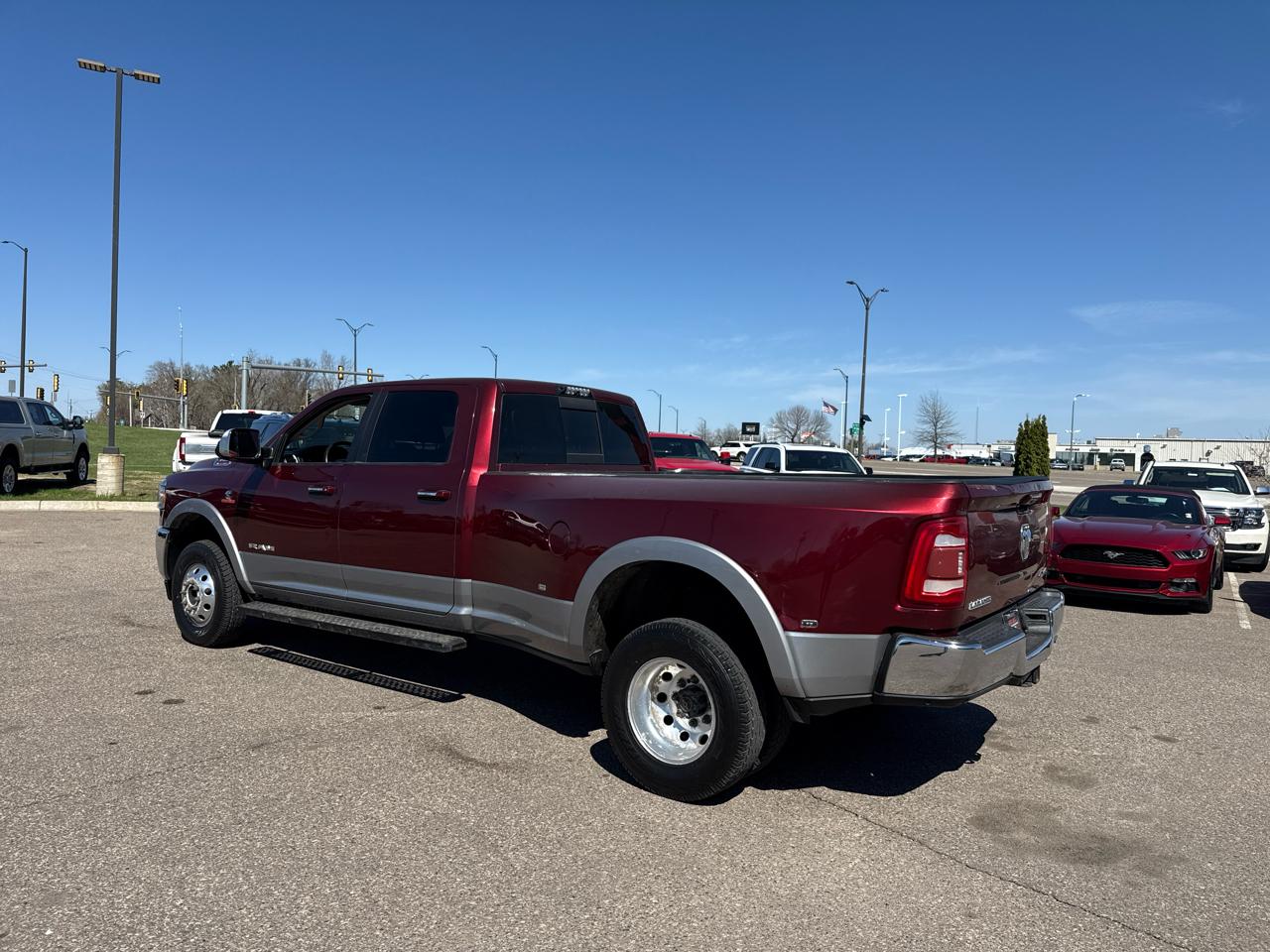 RAM 3500 Laramie Crew Cab LWB 4WD DRW 2019