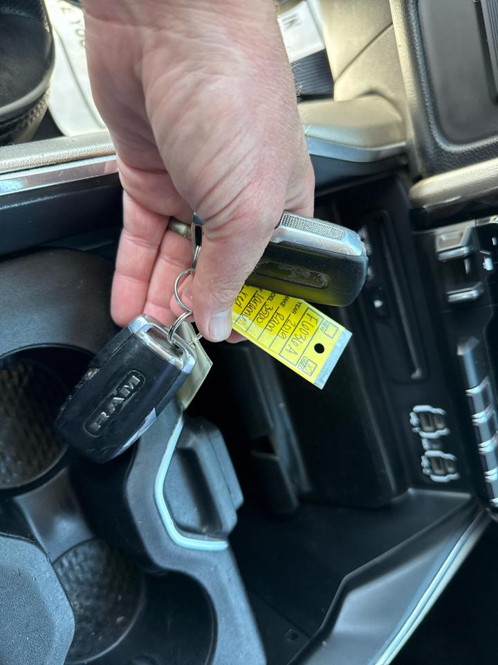 RAM 3500 Laramie Crew Cab LWB 4WD DRW 2019