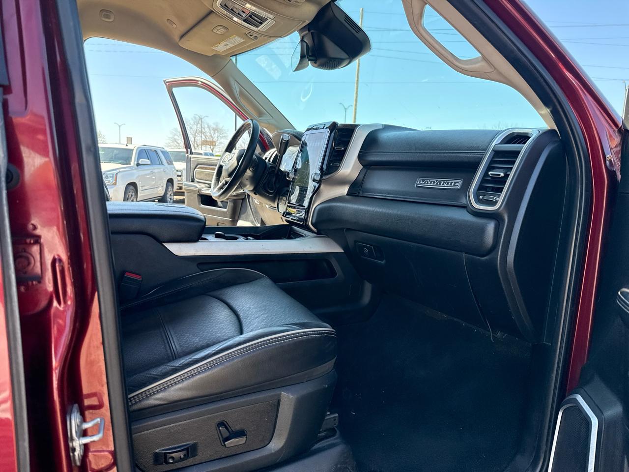 RAM 3500 Laramie Crew Cab LWB 4WD DRW 2019