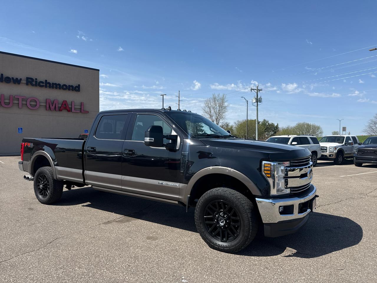 Ford F-350 SD Lariat Crew Cab Long Bed 4WD 2019