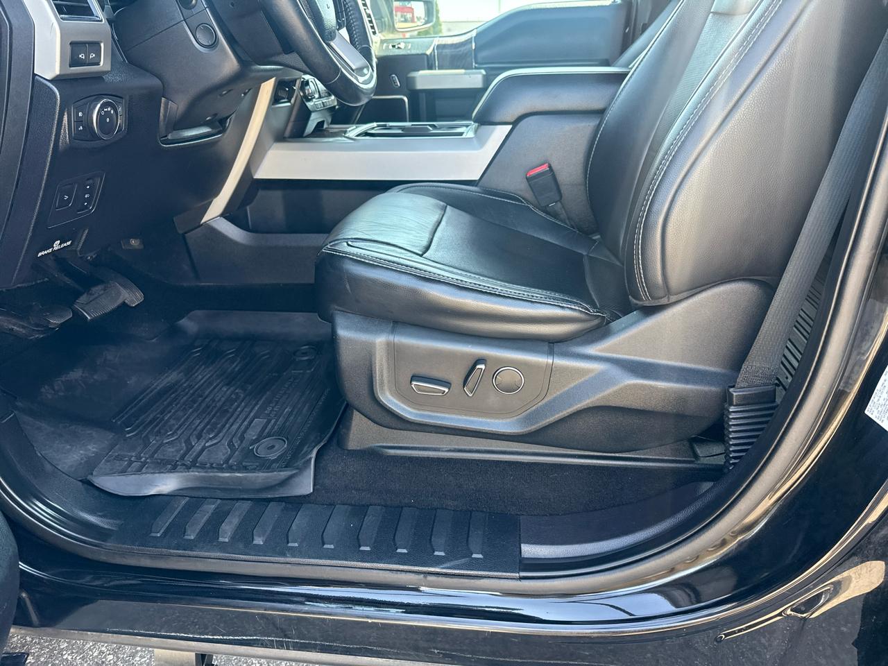 Ford F-350 SD Lariat Crew Cab Long Bed 4WD 2019