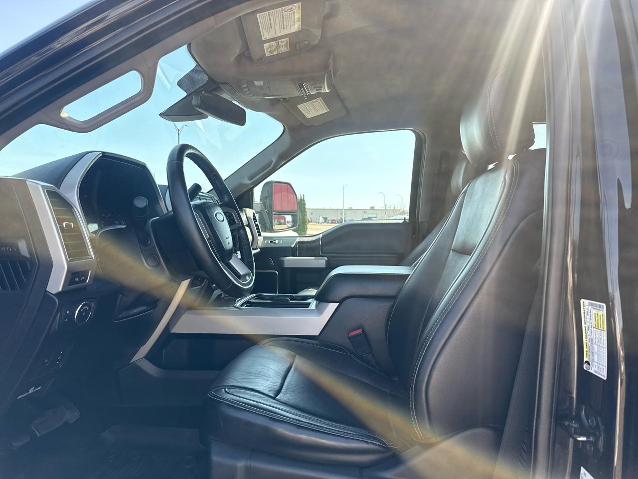 Ford F-350 SD Lariat Crew Cab Long Bed 4WD 2019