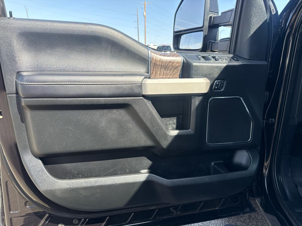 Ford F-350 SD Lariat Crew Cab Long Bed 4WD 2019