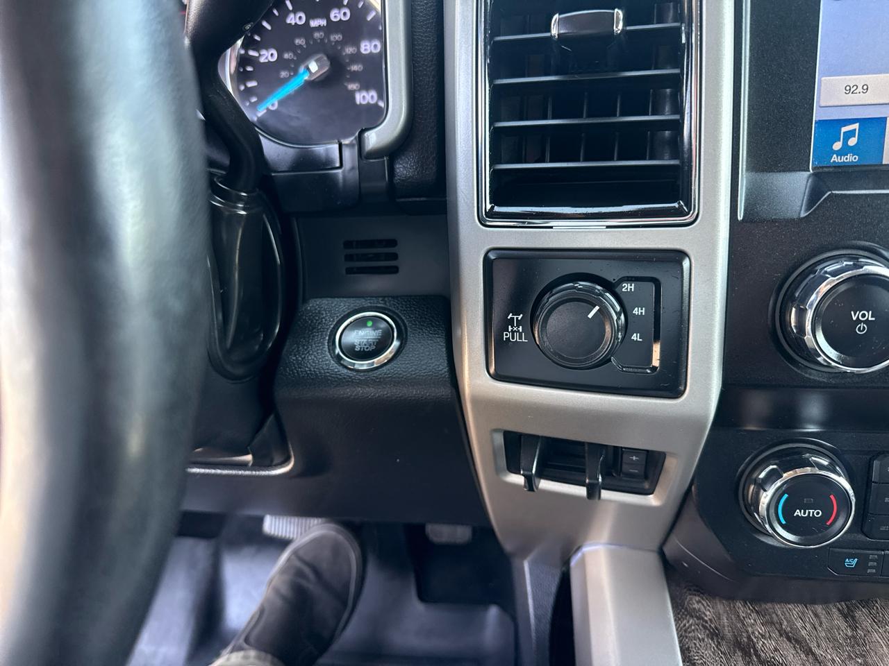 Ford F-350 SD Lariat Crew Cab Long Bed 4WD 2019